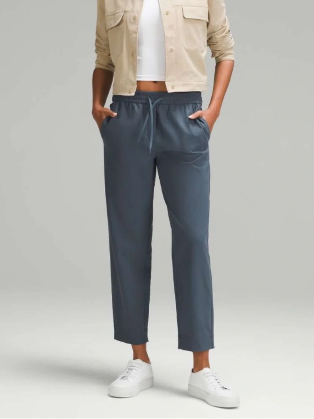 Lululemon Tapered-Leg Mid-Rise Pants 7/8 Length Luxstreme Size Medium Iron Blue